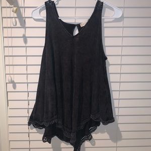 black altar’d state tank top